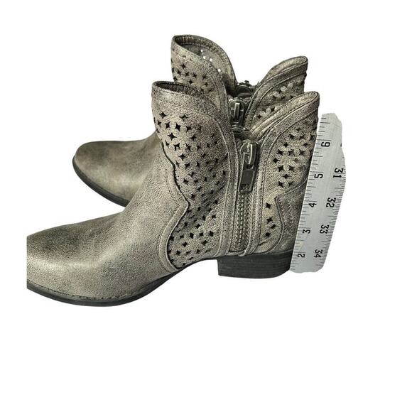 Women's Grey Booties, 7.5, Zipper, Not Rated, Block Heel, Round Toe, Gray - Picture 7 of 9